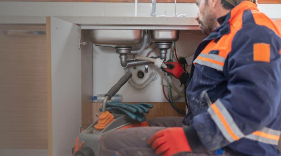 Professional slab leak plumber services in Davisville, MO